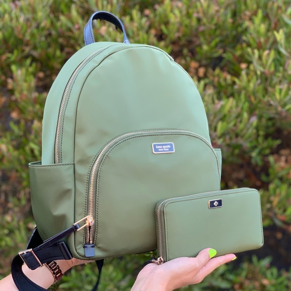 Kate Spade LG Dawn Nylon Backpack / Wallet Set - Picture 2 of 8